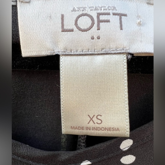 Ann Taylor Loft Black & White Polka Dot Long Sleeve Top - Picture 4 of 9